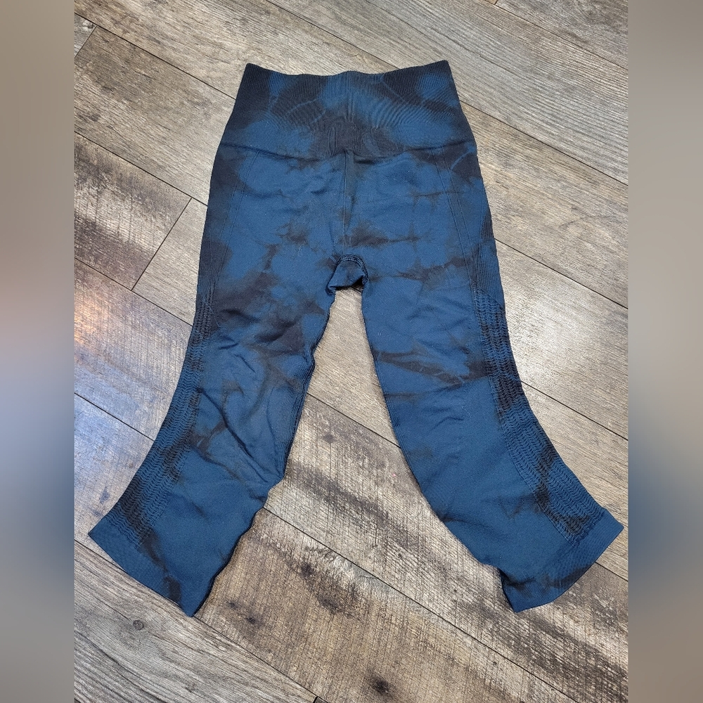 Lululemon Cropped Leggings